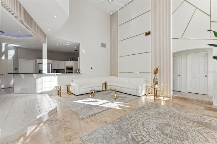 Image No.12-4 Bed Property for sale