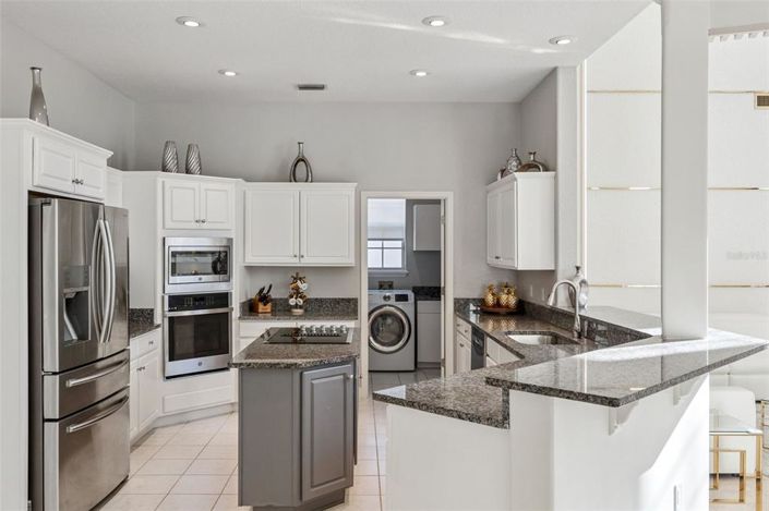 Image No.17-4 Bed Property for sale