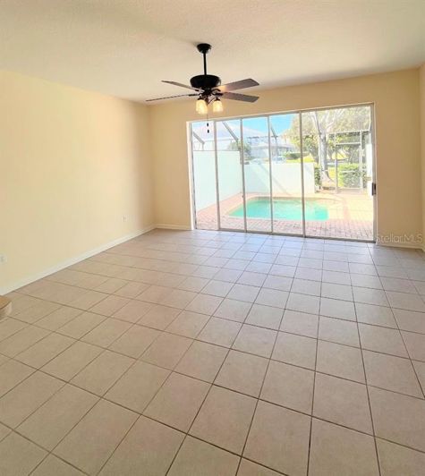 Image No.12-3 Bed Townhouse for sale