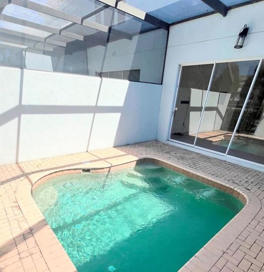 Image No.15-3 Bed Townhouse for sale