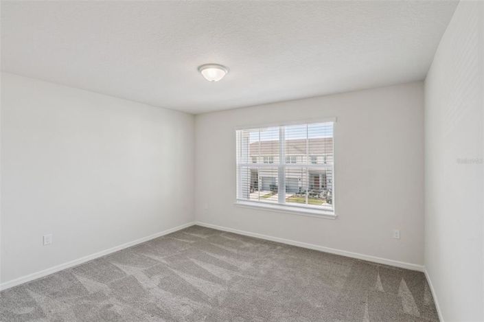 Image No.17-3 Bed Townhouse for sale