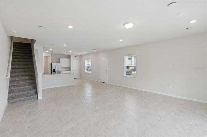 Image No.6-3 Bed Townhouse for sale