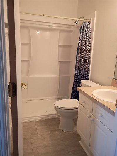 Image No.14-4 Bed Townhouse for sale