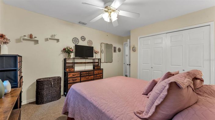 Image No.38-3 Bed Property for sale