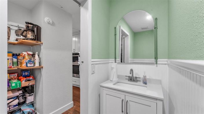 Image No.44-3 Bed Property for sale