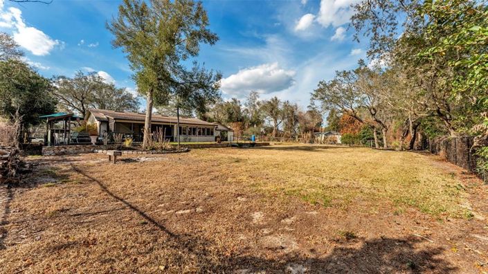 Image No.60-3 Bed Property for sale