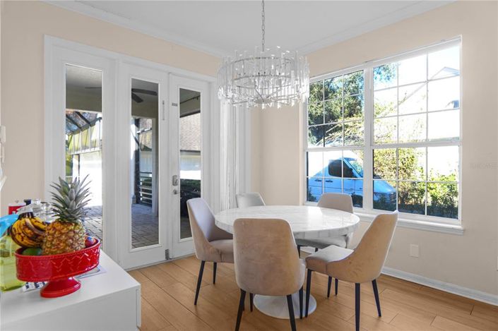 Image No.19-5 Bed Property for sale