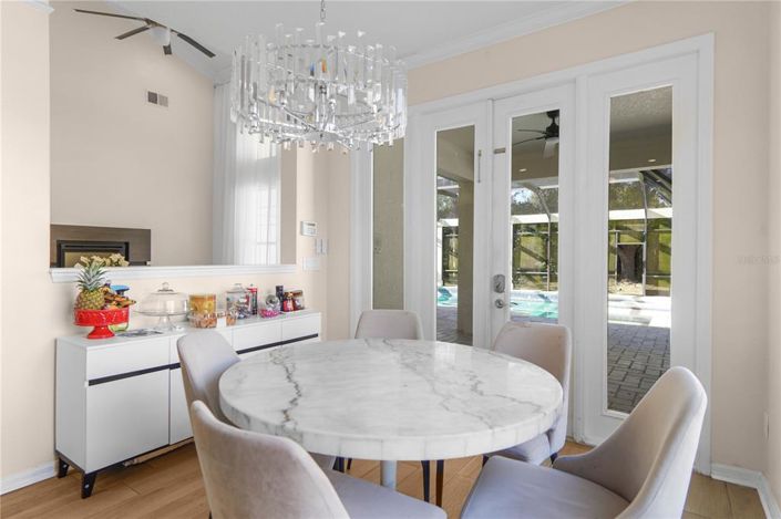 Image No.20-5 Bed Property for sale