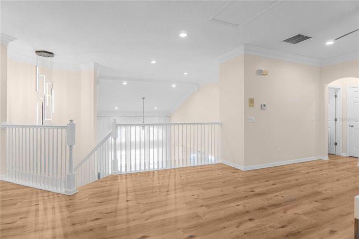 Image No.38-5 Bed Property for sale