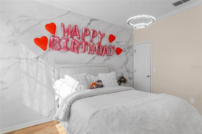 Image No.52-5 Bed Property for sale