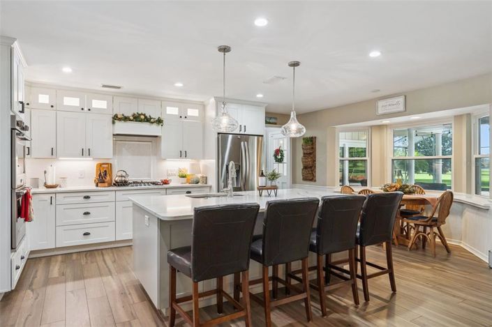 Image No.17-4 Bed Property for sale