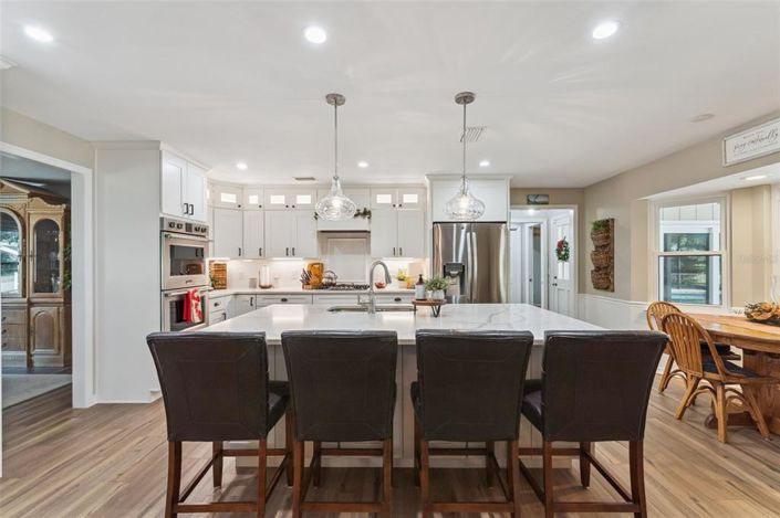 Image No.18-4 Bed Property for sale