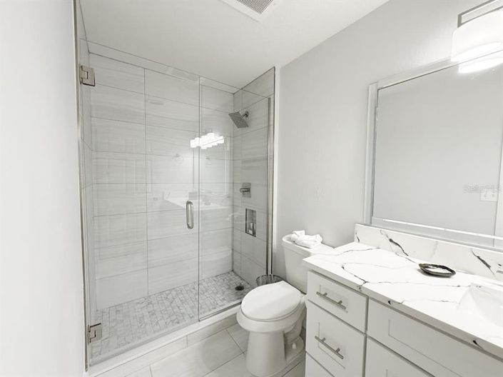 Image No.11-3 Bed Property for sale