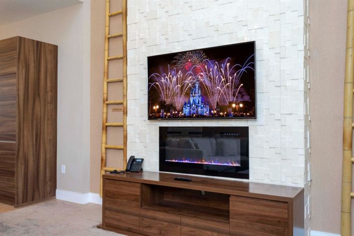 Image No.14-4 Bed Townhouse for sale