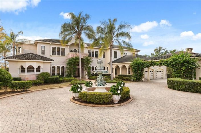 Image No.3-5 Bed Property for sale