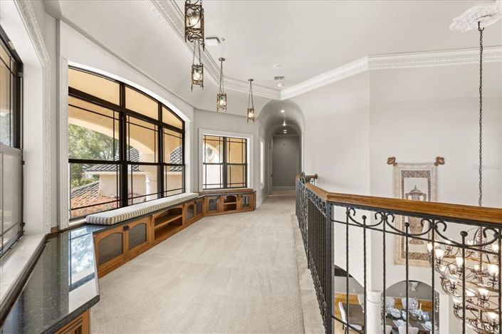 Image No.43-5 Bed Property for sale