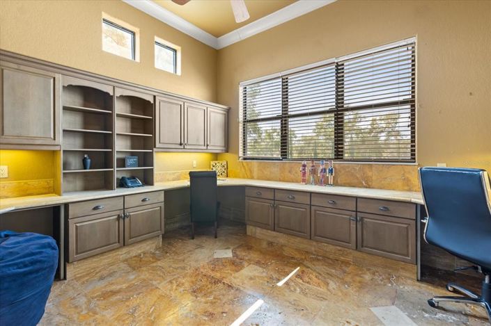 Image No.47-5 Bed Property for sale