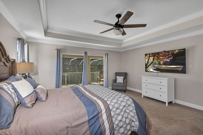 Image No.21-6 Bed Property for sale