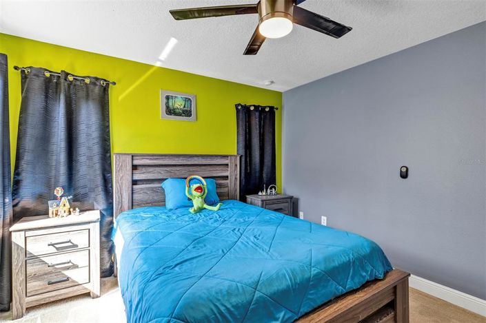 Image No.35-6 Bed Property for sale