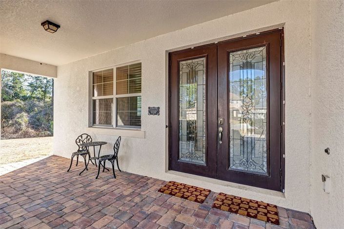 Image No.4-6 Bed Property for sale