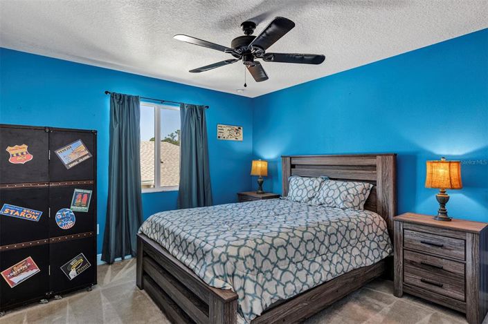 Image No.42-6 Bed Property for sale