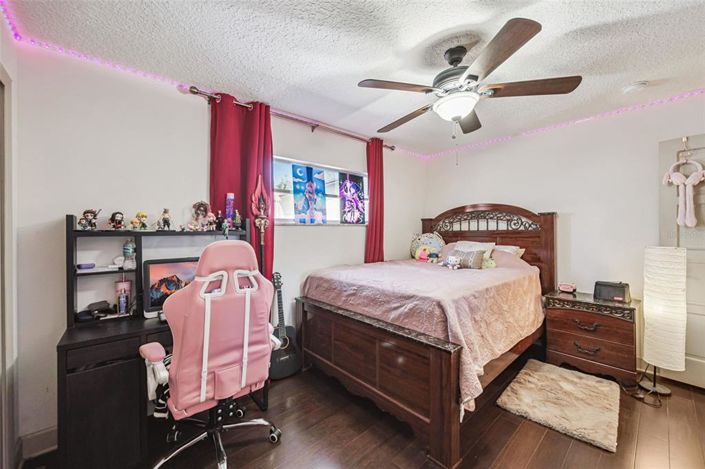 Image No.35-4 Bed Property for sale