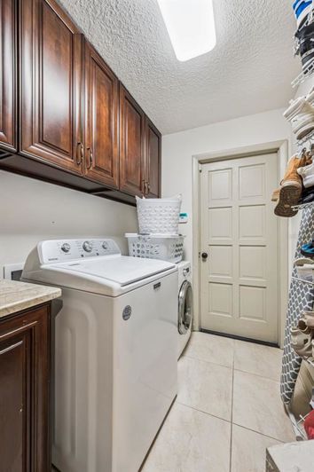 Image No.38-4 Bed Property for sale