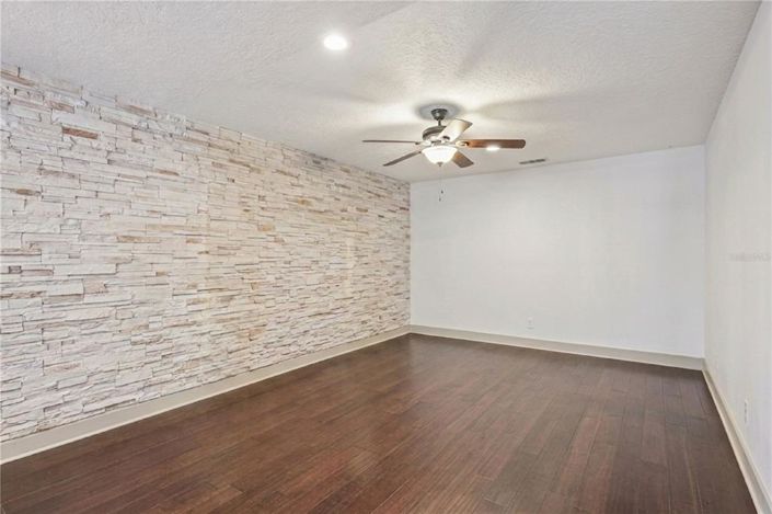 Image No.56-Propriété de 4 chambres à vendre à Orlando