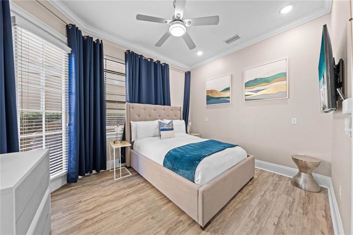 Image No.17-5 Bed Property for sale