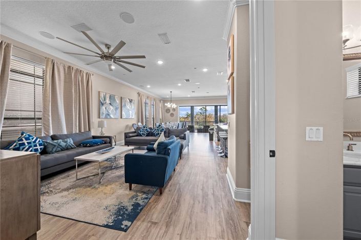 Image No.19-5 Bed Property for sale