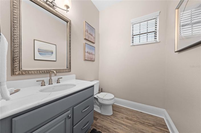 Image No.20-5 Bed Property for sale