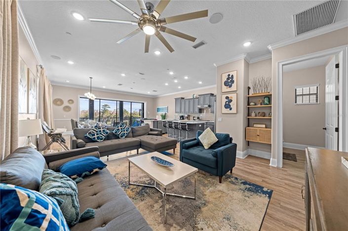 Image No.22-5 Bed Property for sale