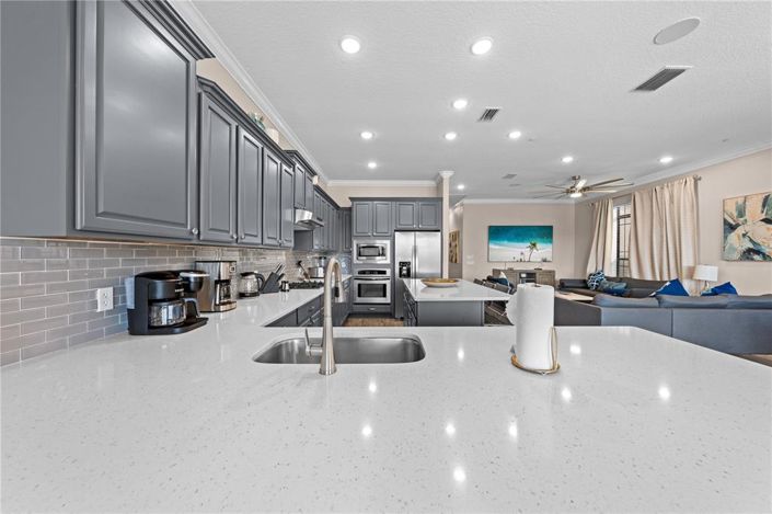 Image No.29-5 Bed Property for sale