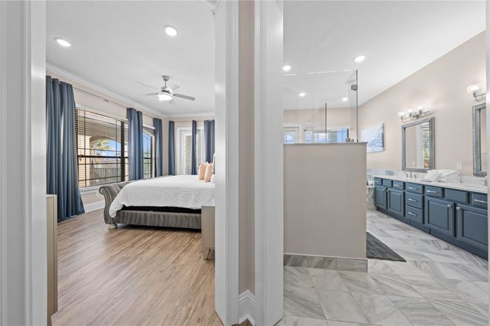 Image No.53-5 Bed Property for sale