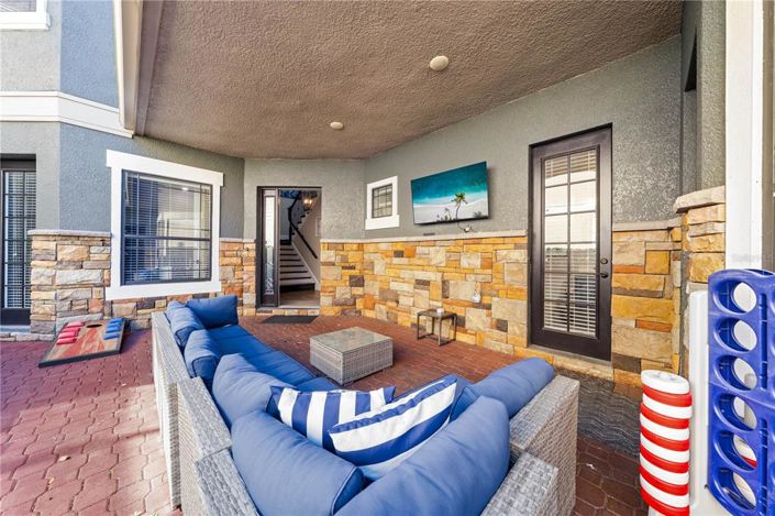 Image No.6-5 Bed Property for sale