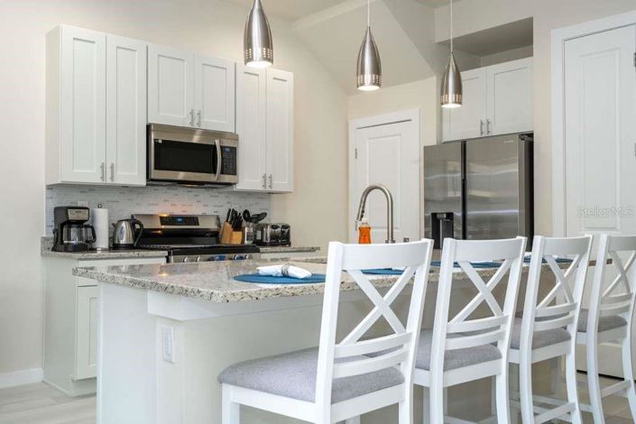 Image No.13-3 Bed Townhouse for sale