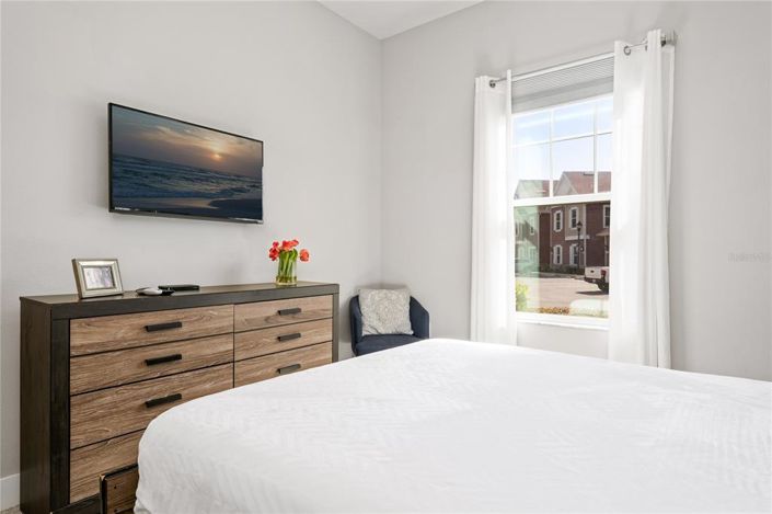 Image No.15-3 Bed Townhouse for sale