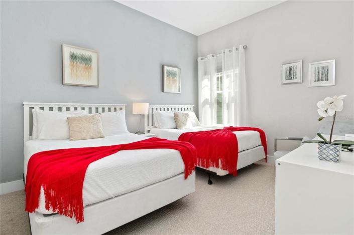 Image No.22-3 Bed Townhouse for sale