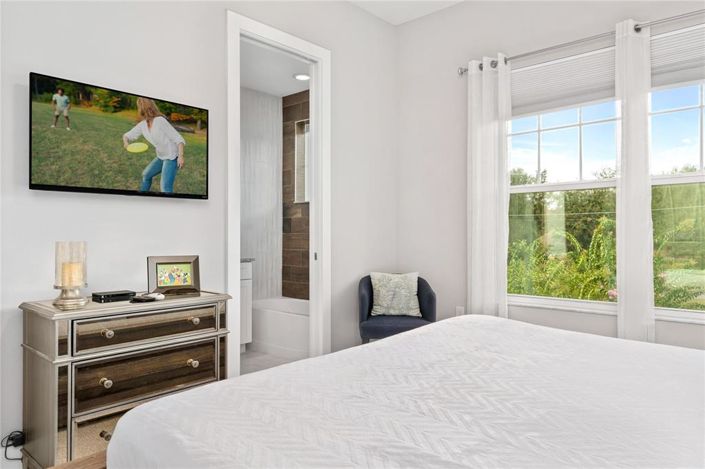 Image No.26-3 Bed Townhouse for sale