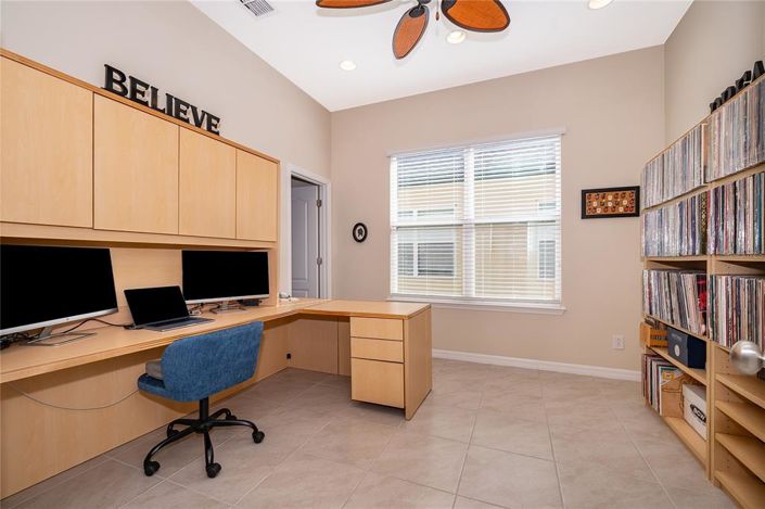 Image No.23-3 Bed Property for sale