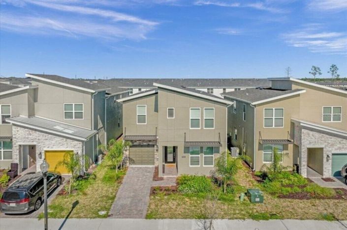 Image No.2-6 Bed Property for sale