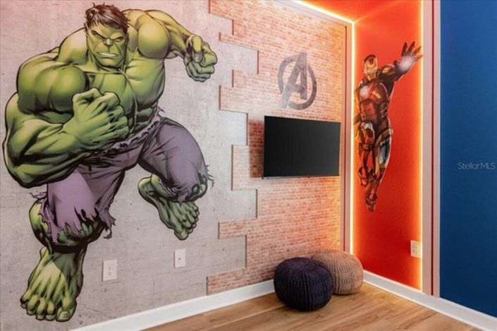 Image No.42-6 Bed Property for sale