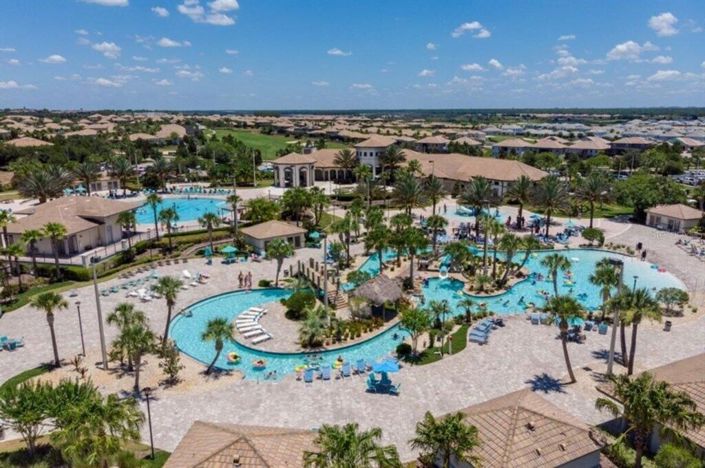 Image No.53-6 Bed Property for sale