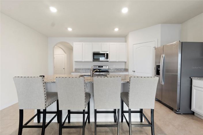 Image No.17-4 Bed Property for sale