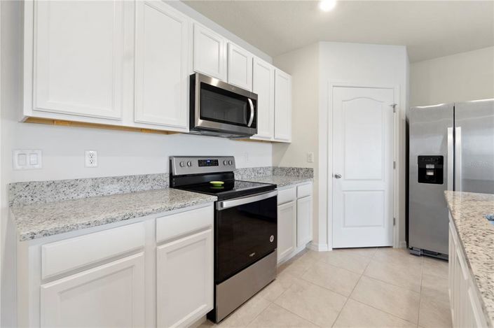 Image No.19-4 Bed Property for sale