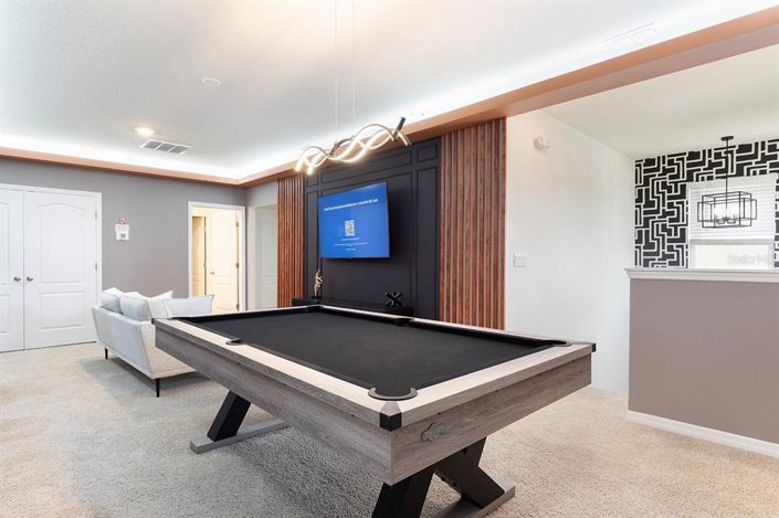 Image No.15-7 Bed Property for sale