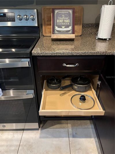 Image No.13-5 Bed Property for sale