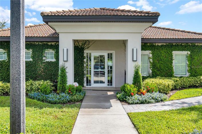 Image No.52-5 Bed Property for sale