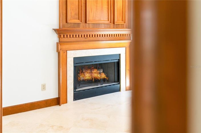 Image No.24-5 Bed Property for sale