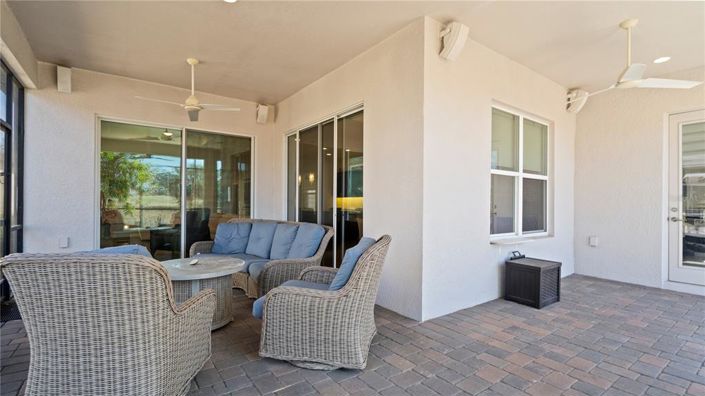 Image No.44-3 Bed Property for sale